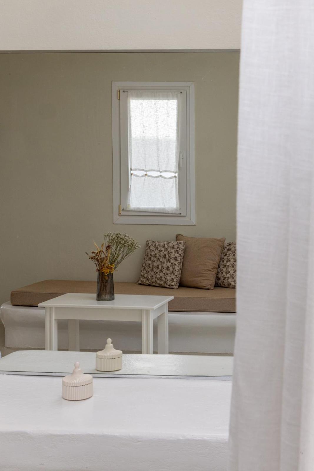 Soulmate'S Suites Tinos Kionia Buitenkant foto